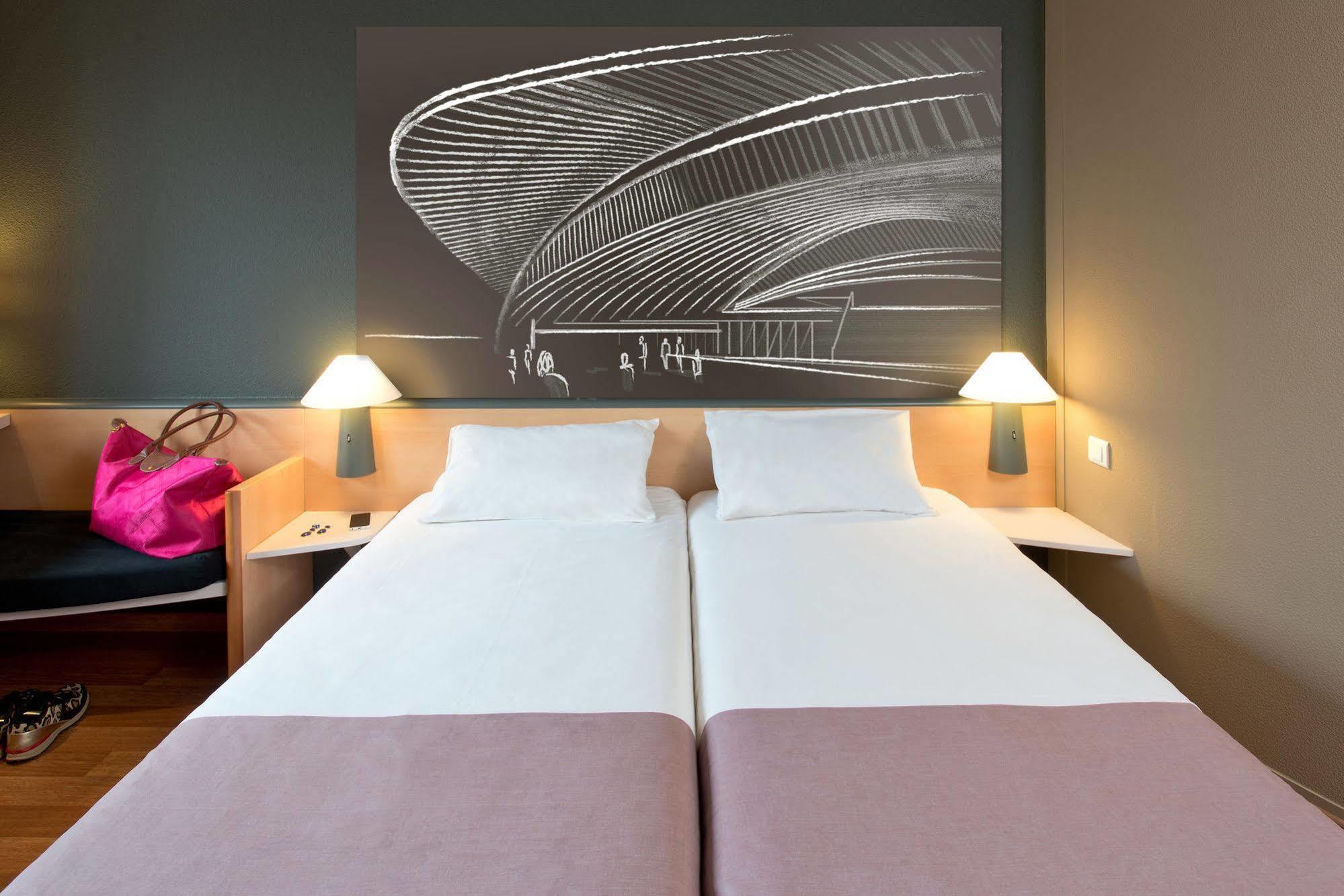Ibis Liege Seraing Boncelles Exterior photo